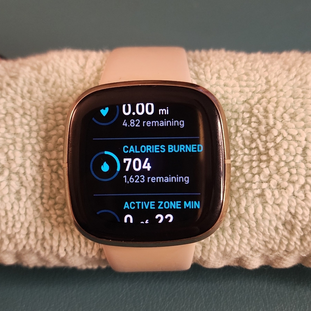 Fitbit Sense - Picture 2 of 5